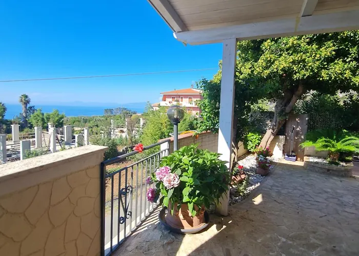 La Casa Di Martina Bed & Breakfast Zambrone