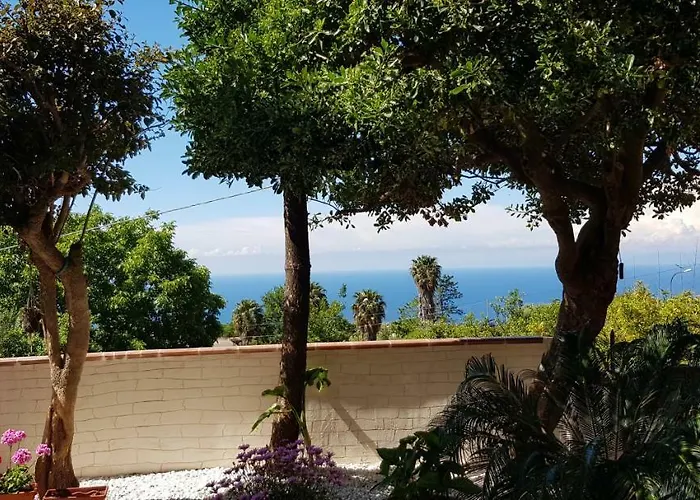 La Casa Di Martina Zambrone